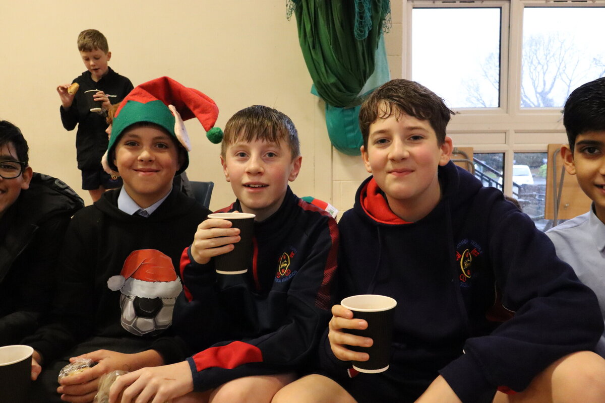 Image of Pupils in year 8 take part in a Mental Elf run to raise money for Lancashire Mind