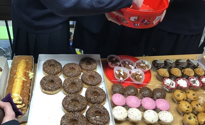 Image of Pupils in year 7 raise over £140 for Rosemere Cancer Foundation
