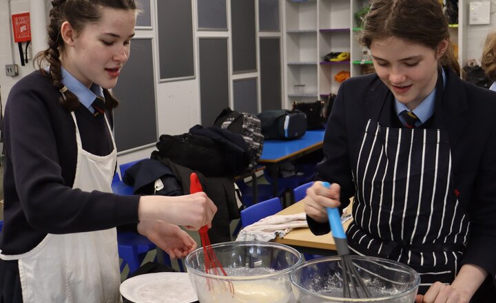 Image of Pupils make and flip pancakes on Shrove Tuesday
